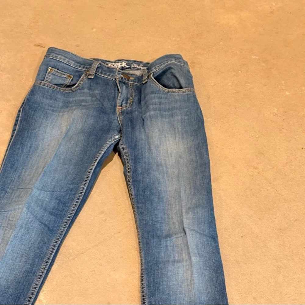 Wrangler Women's Denim Straight Leg Jeans - Picture 2 of 13